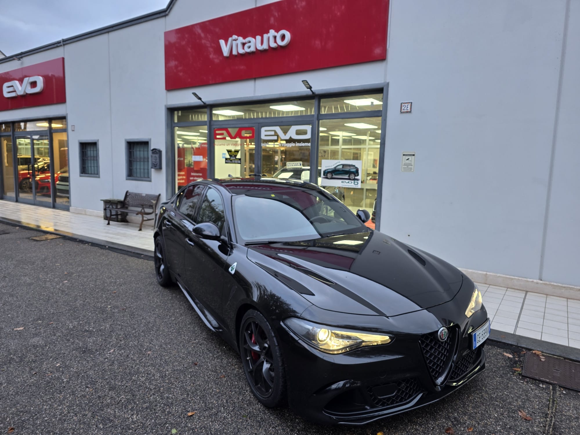 Alfa Romeo Giulia 2.9 V6 Quadrifoglio 510cv auto