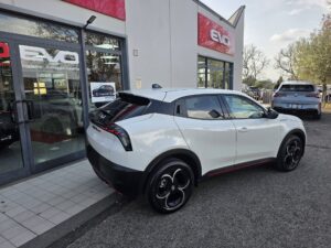 Alfa Romeo Junior 1.2 ibrida Speciale 136cv edct6