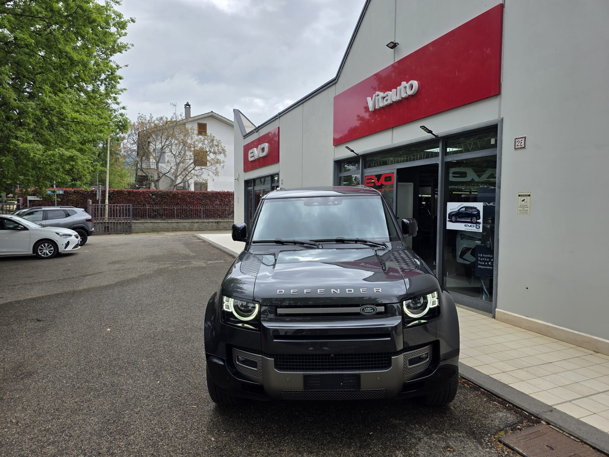 Land Rover Defender X-Dynamic Se