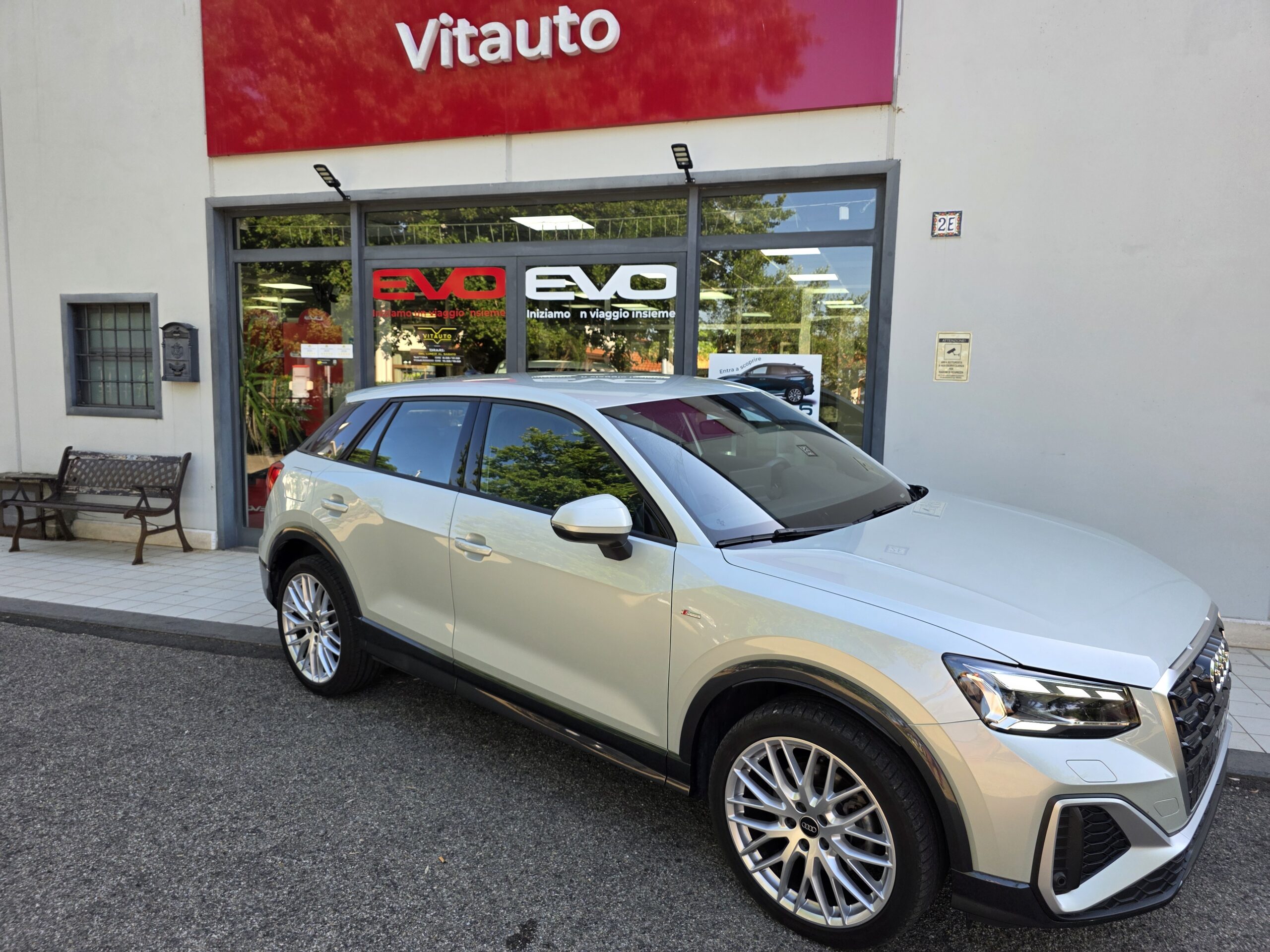 Audi Q2